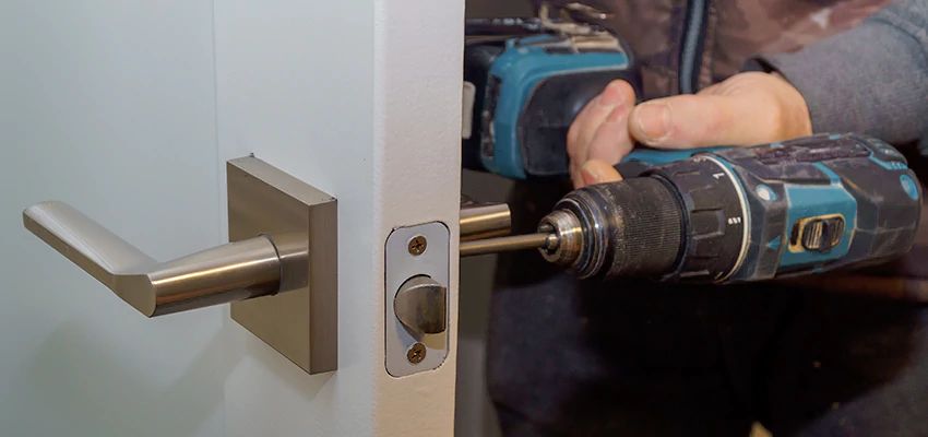 Broken Door Handle Lock Repair in Arcata, California